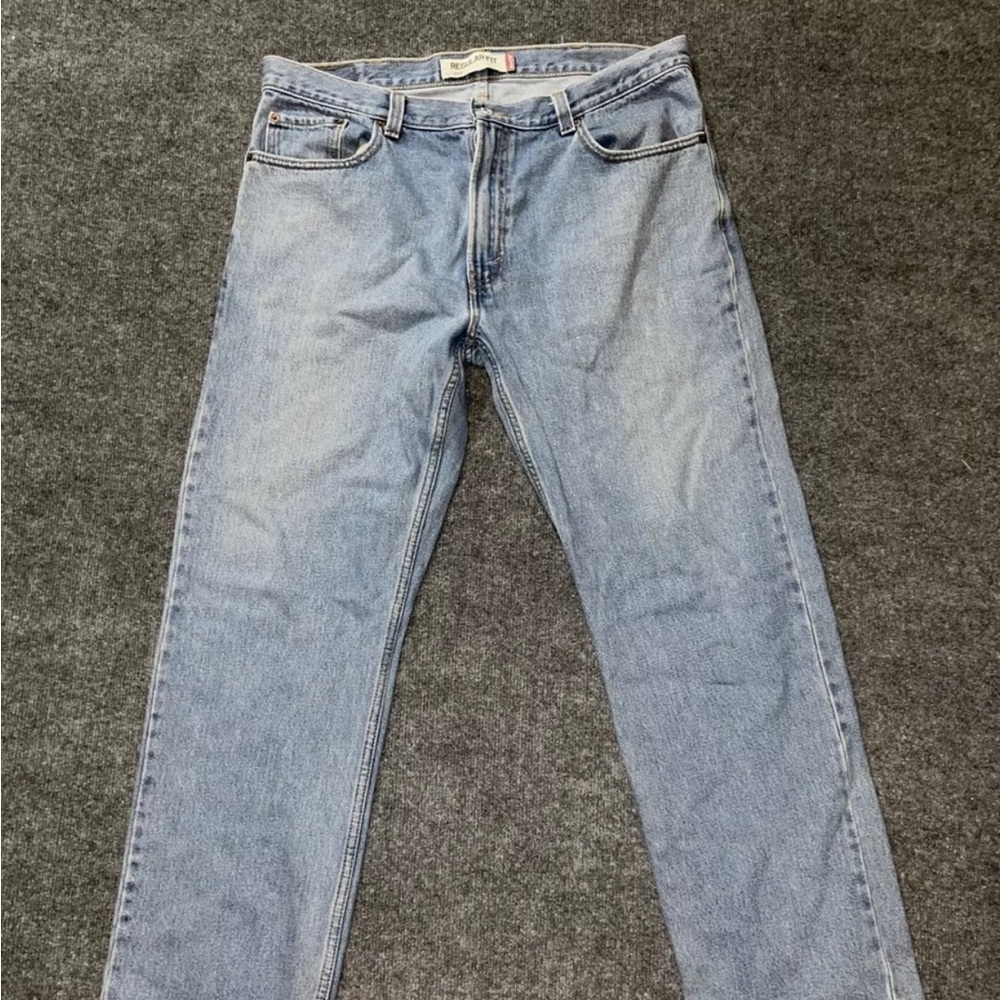 Levi’s  jeans 505  Regular Fit 38x32‎ Red Tab Men’s Medium Wash Dad